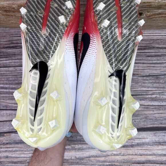 Mens Size 13.5 Nike Vapor Untouchable Pro 3 Red White Football Cleats AO3021-160 main image 5